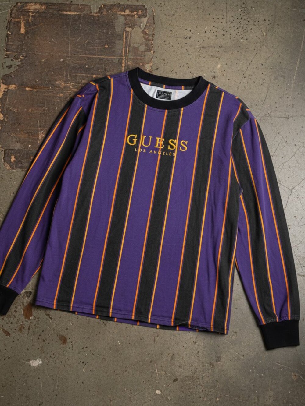 📌 Guess Los Angeles Purple Black Striped Long Sleeve Tee S